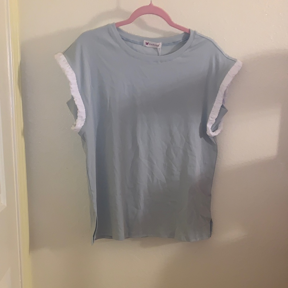 NWT DARONG Light Blue Ruffle Sleeve Top